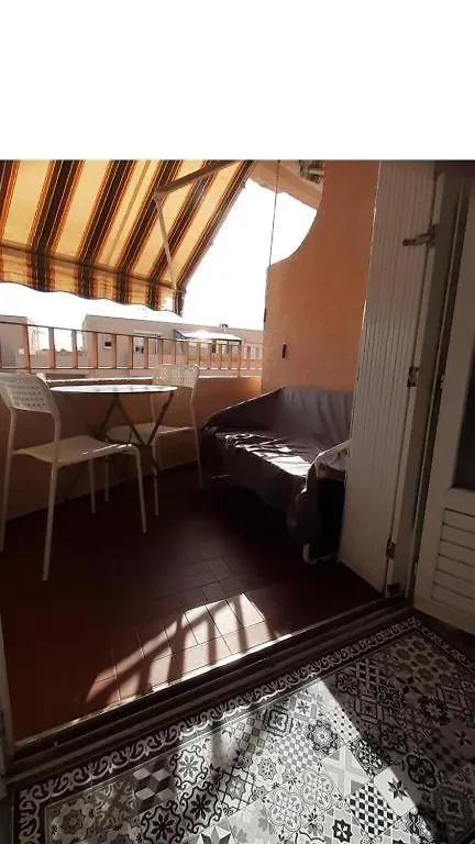 Apartment Appartement Vue Mer: Terrasse Panoramique et Confort Bandol France